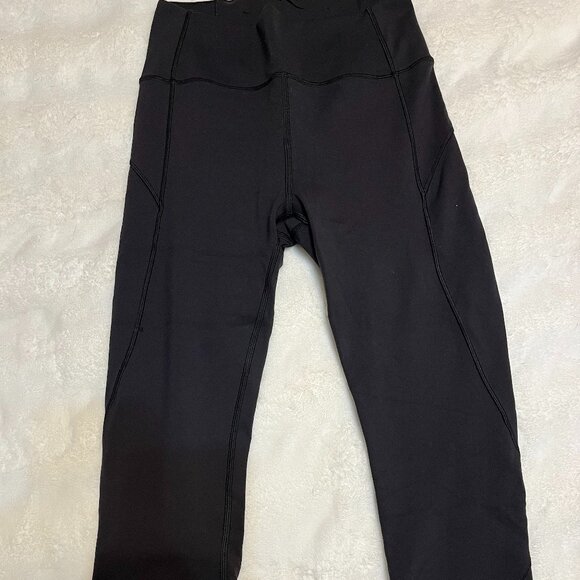 Womens Lululemon Capri Leggings - Picture 1 of 4